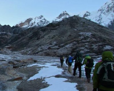 Budget trek to Everest