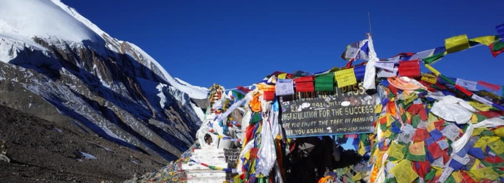 How long does it take to hike the Annapurna Circuit Trek