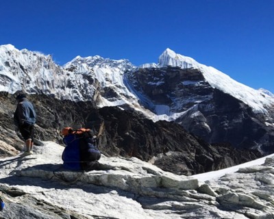 Everest Chola Pass Trek